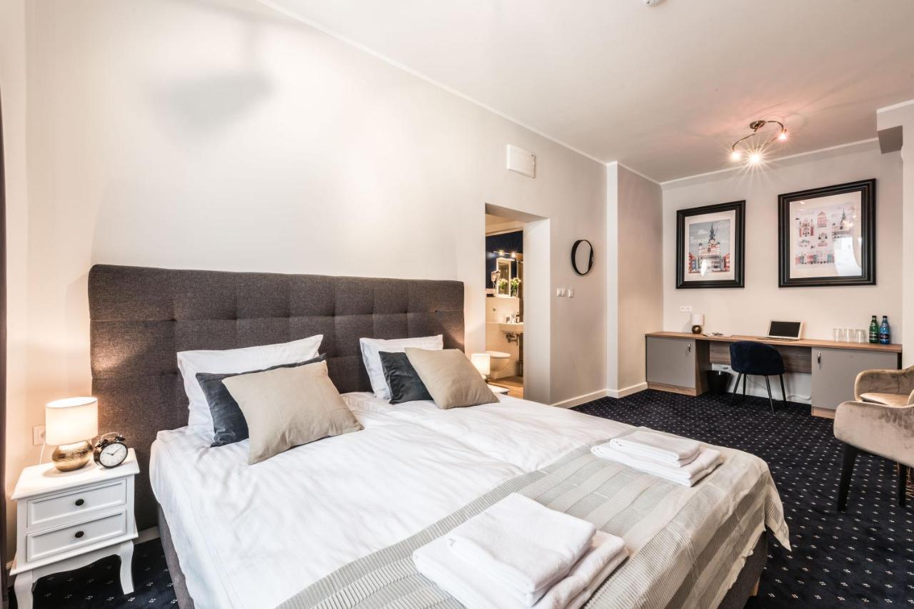 Serenity Aparthotels - Old Town Poznan By Friendly Apartments ภายนอก รูปภาพ