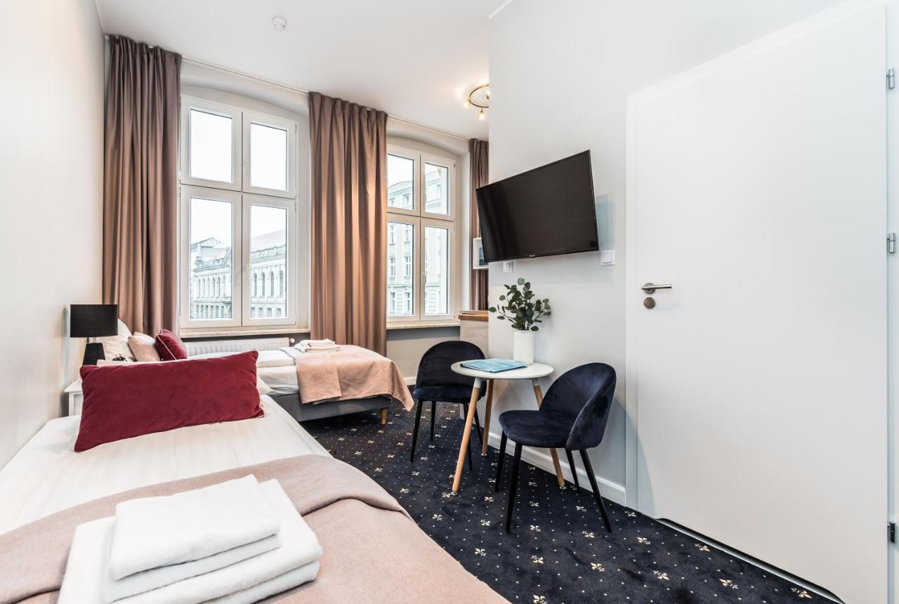 Serenity Aparthotels - Old Town Poznan By Friendly Apartments ภายนอก รูปภาพ