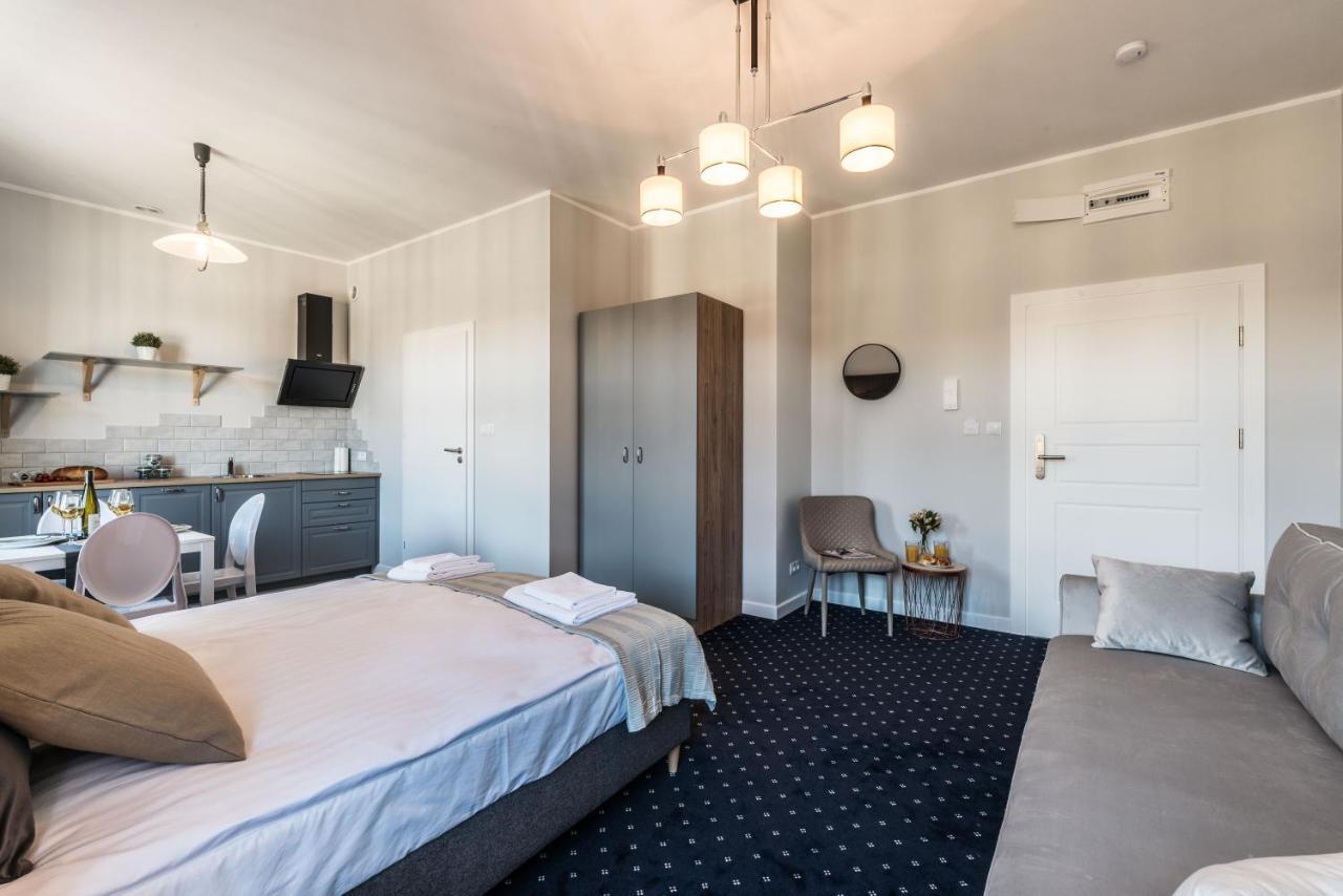 Serenity Aparthotels - Old Town Poznan By Friendly Apartments ภายนอก รูปภาพ