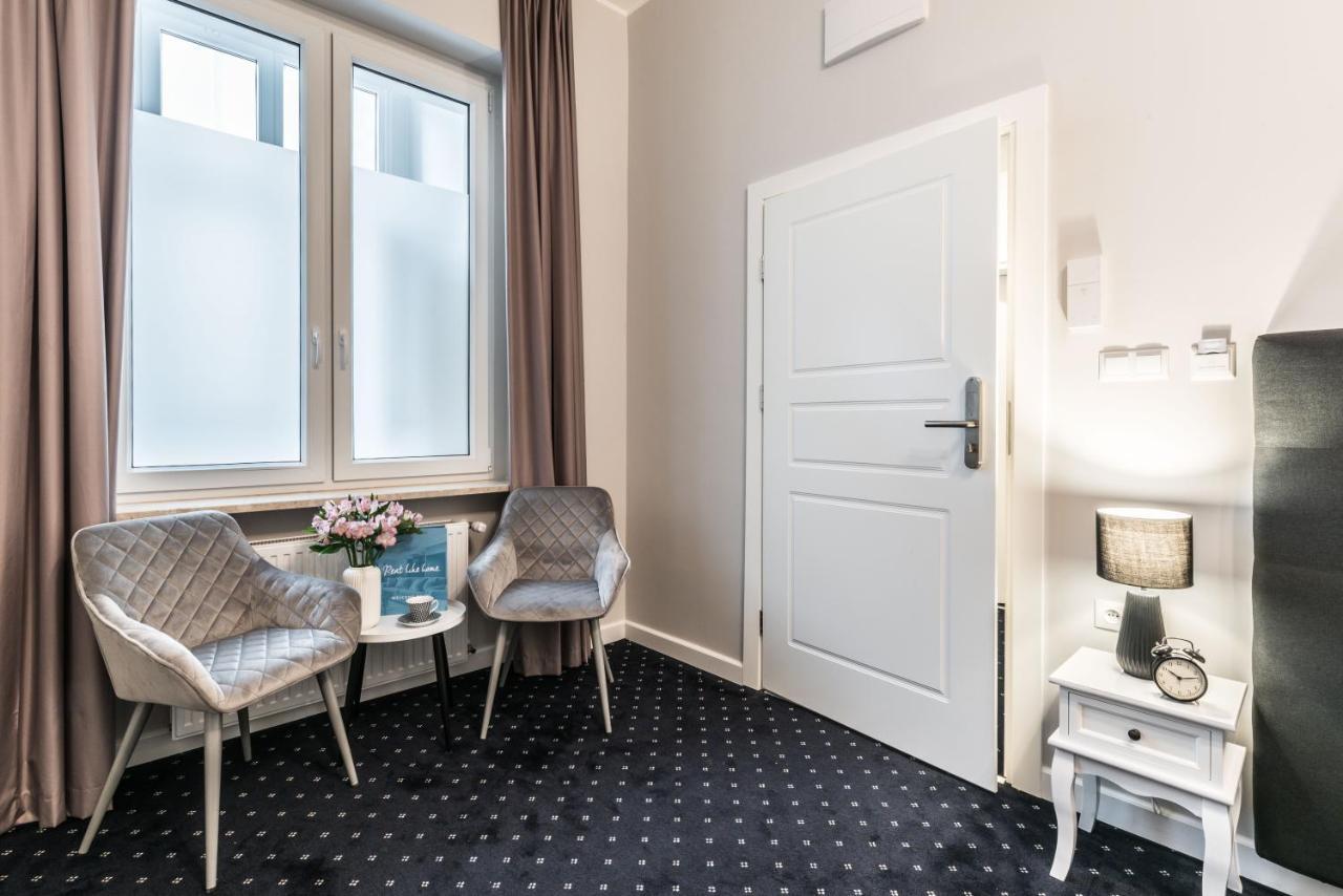 Serenity Aparthotels - Old Town Poznan By Friendly Apartments ภายนอก รูปภาพ
