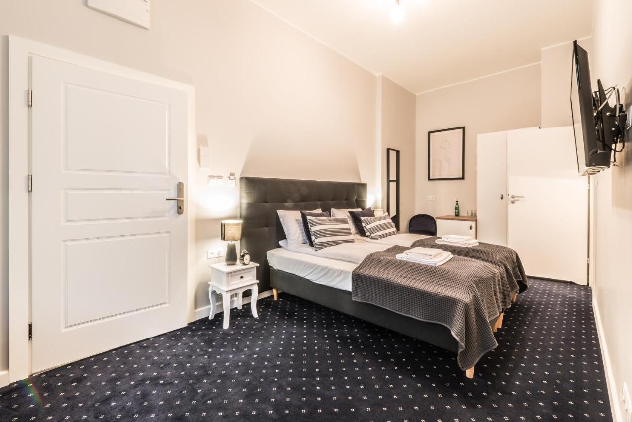 Serenity Aparthotels - Old Town Poznan By Friendly Apartments ภายนอก รูปภาพ