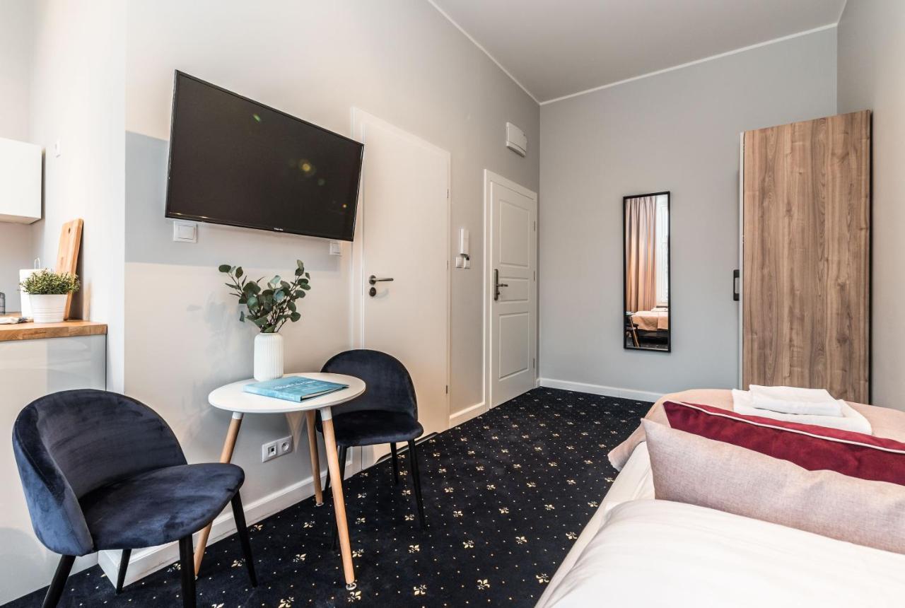 Serenity Aparthotels - Old Town Poznan By Friendly Apartments ภายนอก รูปภาพ