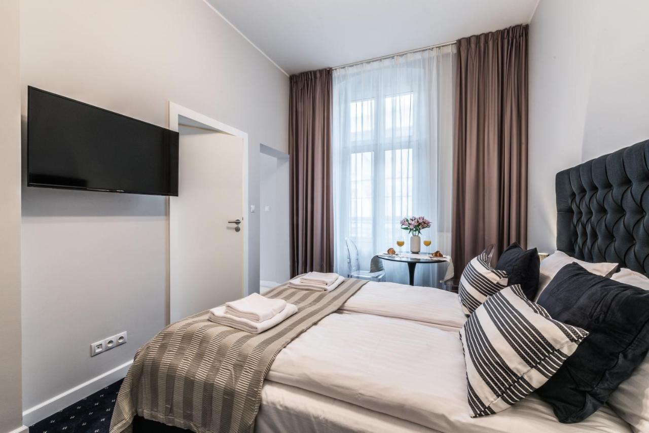 Serenity Aparthotels - Old Town Poznan By Friendly Apartments ภายนอก รูปภาพ