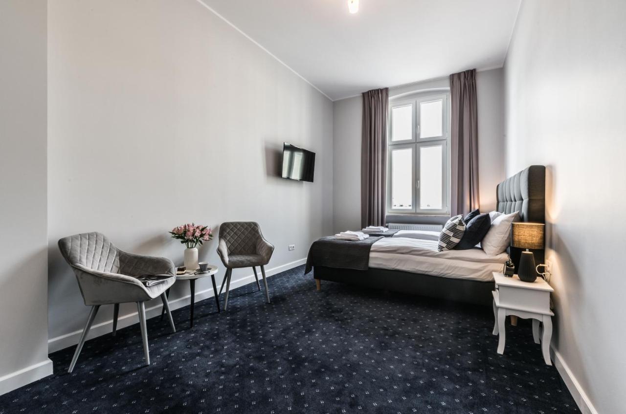 Serenity Aparthotels - Old Town Poznan By Friendly Apartments ภายนอก รูปภาพ