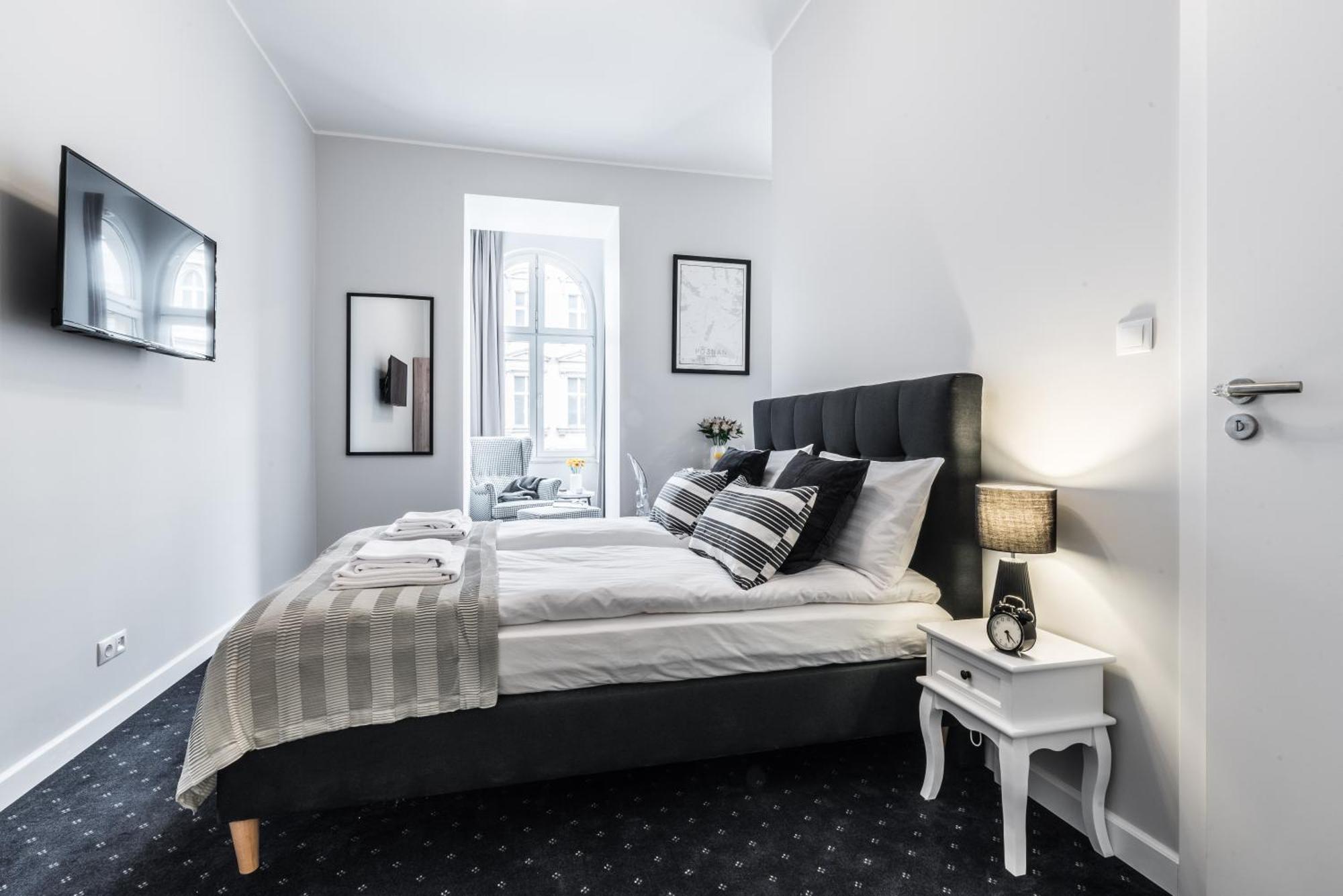 Serenity Aparthotels - Old Town Poznan By Friendly Apartments ภายนอก รูปภาพ
