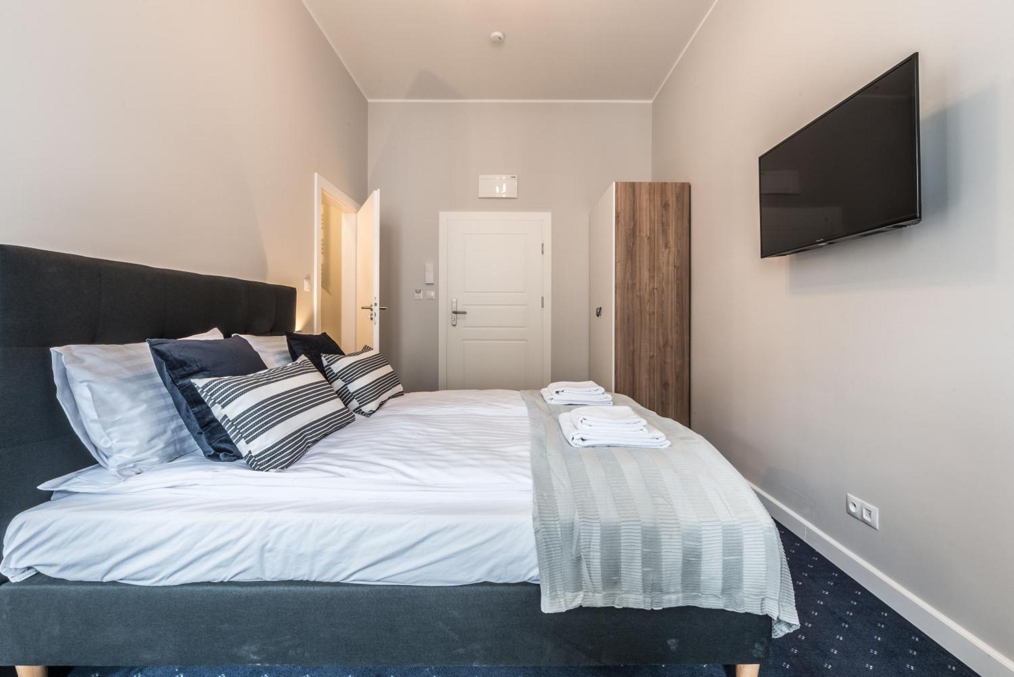 Serenity Aparthotels - Old Town Poznan By Friendly Apartments ภายนอก รูปภาพ