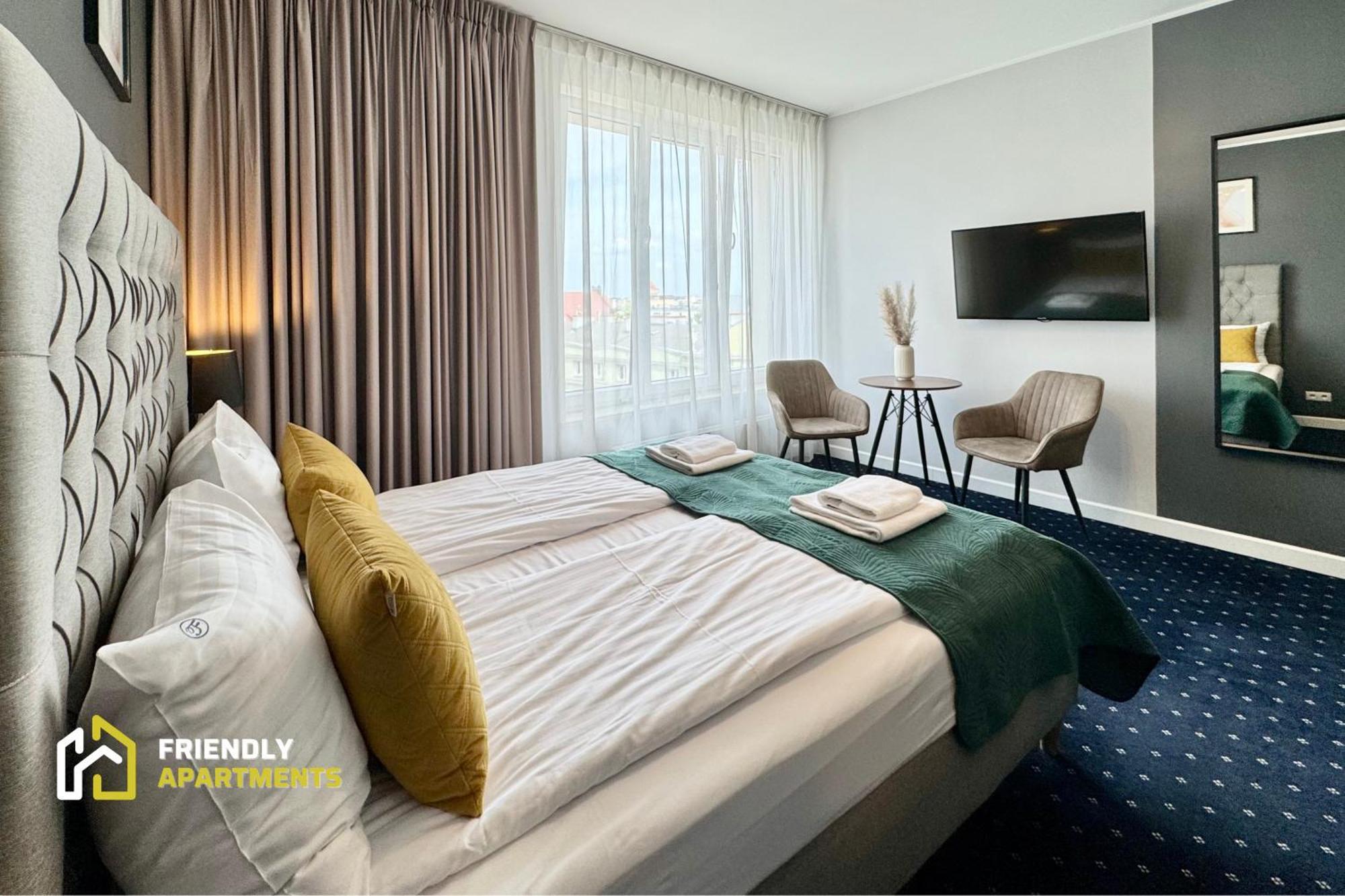 Serenity Aparthotels - Old Town Poznan By Friendly Apartments ภายนอก รูปภาพ