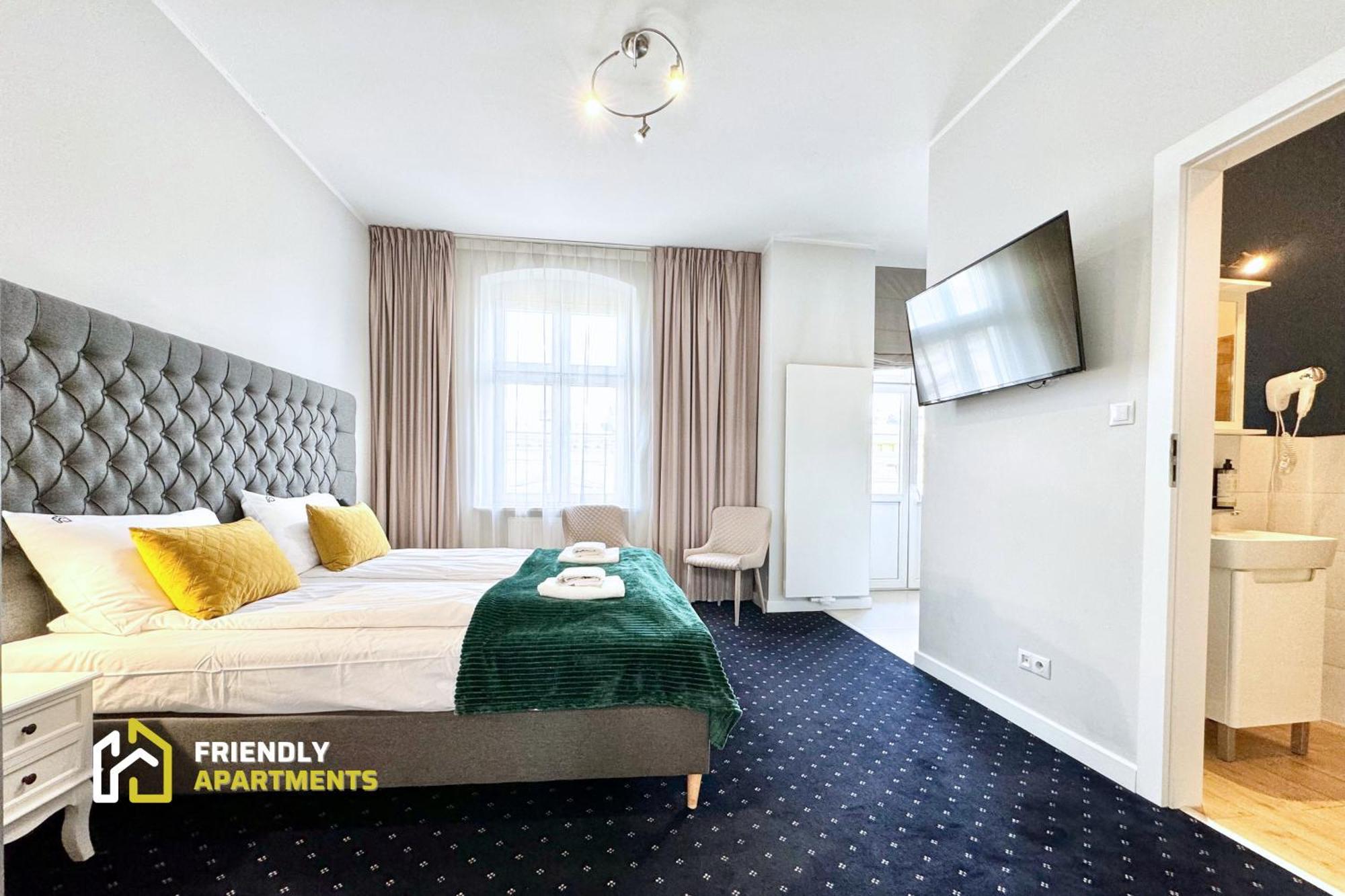 Serenity Aparthotels - Old Town Poznan By Friendly Apartments ภายนอก รูปภาพ